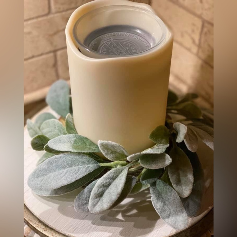 By the candlelight warmer